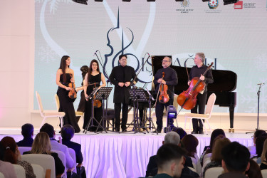 “Qış nağılı” Beynəlxalq Musiqi Festivalında dahi bəstəkar Qara Qarayevin musiqi irsinə həsr olunmuş konsert proqramı maraqla qarşılanıb