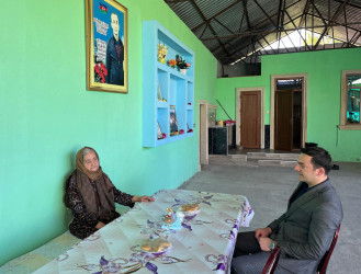 Vətən müharibəsi şəhidlərinin ailələri və  müharibə əlilləri Qurban bayramı münasibətilə evlərində ziyarət edilmişdir.