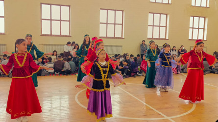 Qəbələ rayonunda fəaliyyət göstərən təhsil müəssisələrində Novruz bayramı münasibətilə silsilə tədbirlər təşkil olunub
