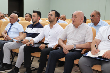  “Torpaqların konsolidasiyası mexanizminin yaradılması və Qəbələ rayonunun pilot layihə olaraq tətbiq edilməsi” mövzusunda müşavirə keçirilmişdir
