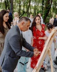 Leyla Əliyeva Qəbələdə fərdi sərginin açılışında və ağacəkmə aksiyasında iştirak edib