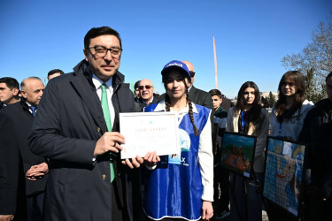 Qəbələ şəhəri tərəfindən “İdman Paytaxtı – 2026”-nın simvolik açarı Qazax şəhərinə təqdim edilib.