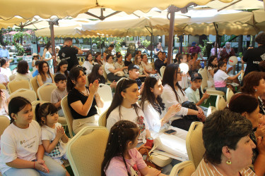 "QəbələFest" çərçivəsində uşaq yazıçısı Arzu Cəfərova ilə görüş və kitab təqdimatı keçirilib