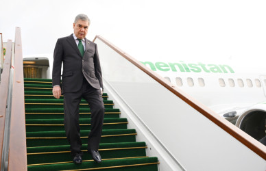 Türkmənistan Xalq Məsləhətinin Sədri Azərbaycana səfərə gəlib