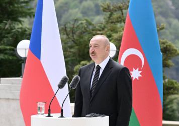 İlham Əliyev və Çexiyanın Baş naziri Andrey Babiş mətbuata bəyanatlarla çıxış ediblər