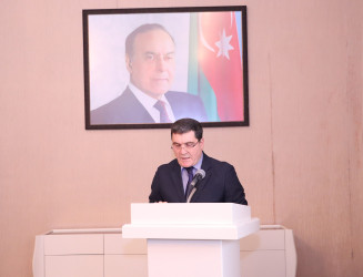 Qəbələ rayonunda 12 noyabr – “Konstitutsiya Günü”nə həsr olunmuş konfrans keçirilib