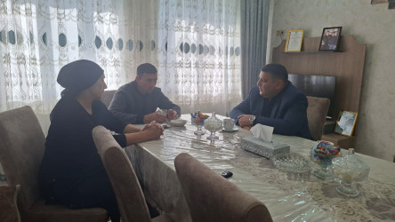 Vətən müharibəsi şəhidlərinin ailələri və  müharibə əlilləri Qurban bayramı münasibətilə evlərində ziyarət edilmişdir.