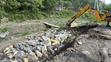 Qəbələdə qanunsuz tikinti işlərinin aparılmasının qarşısı alınıb