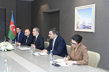 Azərbaycanla Qazaxıstan arasında strateji tərəfdaşlıq münasibətlərinin cari vəziyyəti müzakirə olunub