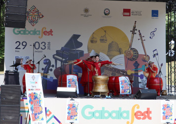 Qəbələdə "GabalaFest" çərçivəsində yarmarkanın rəsmi açılışı olub.