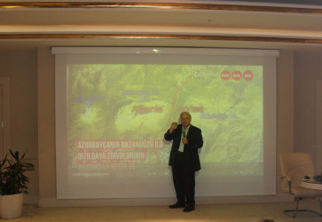 "QəbələFest" çərçivəsində tanınmış diplomat və tarixçi-alim Həsən Həsənovla görüş keçirilib