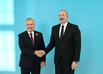 İlham Əliyev Qəbələdə TDT-nin Dövlət Başçıları Şurasının 12-ci Zirvə Görüşündə iştirak edən dövlət və hökumət başçılarını qarşılayıb