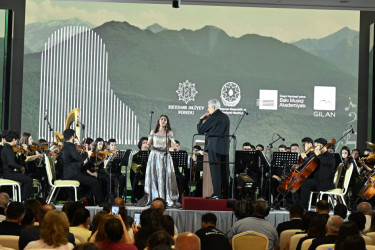 XV Qəbələ Beynəlxalq Musiqi Festivalının açılışı olub