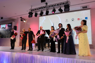 “Qış nağılı” festivalında “Bakı-Neapol: musiqi körpüsü” kamera axşamı keçirilib