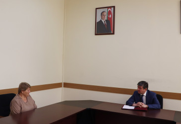 Qəbələ RİH-nin inzibati binasında növbəti vətəndaş qəbulu keçirilmişdir