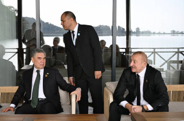 Qəbələdə TDT-nin Zirvə Görüşündə iştirak edən dövlət və hökumət başçılarının şərəfinə rəsmi nahar verilib