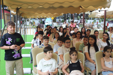 "QəbələFest" çərçivəsində uşaq yazıçısı Mürşüd İsmayılzadə ilə görüş və imza saatı keçirilib