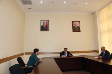 Rayon icra hakimiyyətində növbəti vətəndaşların qəbulu keçirilib
