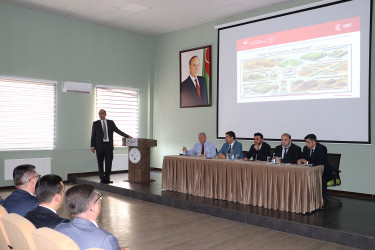  “Torpaqların konsolidasiyası mexanizminin yaradılması və Qəbələ rayonunun pilot layihə olaraq tətbiq edilməsi” mövzusunda müşavirə keçirilmişdir