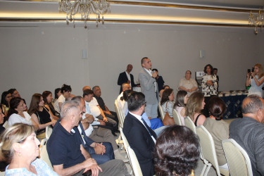 "QəbələFest" çərçivəsində tanınmış diplomat və tarixçi-alim Həsən Həsənovla görüş keçirilib