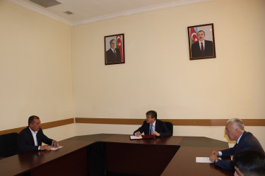 Rayon icra hakimiyyətində növbəti vətəndaşların qəbulu keçirilib