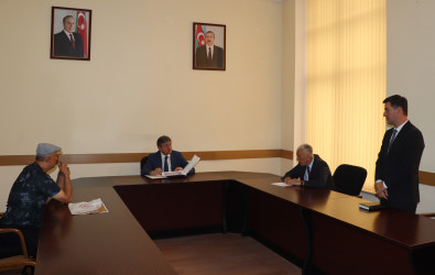 Qəbələ RİH-nin inzibati binasında növbəti vətəndaş qəbulu keçirilmişdir