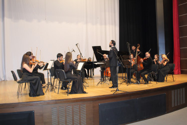 Qəbələ rayonunda Üzeyir Hacıbəyli XVI Beynəlxalq Musiqi Festivalı çərçivəsində Bakı Kamera Orkestrinin konserti keçirilmişdir