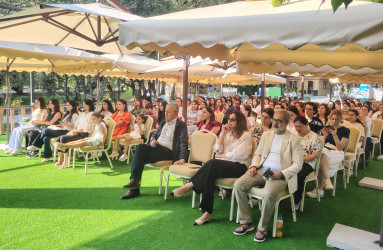 Qəbələdə tanınmış yazıçı Dilşad Talıbova ilə görüş və kitab təqdimatı keçirilib