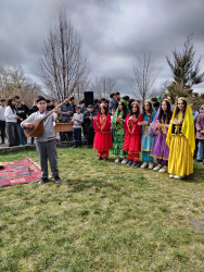 Qəbələ rayonunda fəaliyyət göstərən təhsil müəssisələrində Novruz bayramı münasibətilə silsilə tədbirlər təşkil olunub
