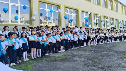 Qəbələ rayonunda fəaliyyət göstərən  ümumtəhsil müəssisələrində “Məzun günü” keçirilib.