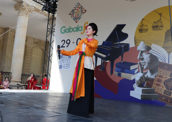 Qəbələdə "GabalaFest" çərçivəsində yarmarkanın rəsmi açılışı olub.
