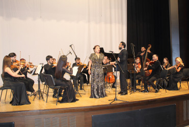 Qəbələ rayonunda Üzeyir Hacıbəyli XVI Beynəlxalq Musiqi Festivalı çərçivəsində Bakı Kamera Orkestrinin konserti keçirilmişdir