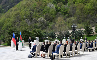 İlham Əliyev və Çexiyanın Baş naziri Andrey Babiş mətbuata bəyanatlarla çıxış ediblər