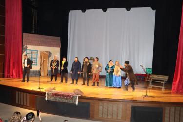  Mirzə Ələkbər Sabirin yaradıcılığına həsr olunmuş “Tək səbir” adlı tamaşa nümayiş olunmuşdur