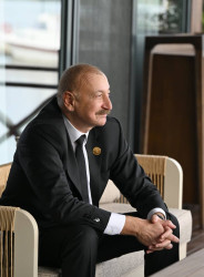 Qəbələdə TDT-nin Zirvə Görüşündə iştirak edən dövlət və hökumət başçılarının şərəfinə rəsmi nahar verilib