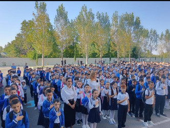 Qəbələ rayon ümumi təhsil müəssisələrində  "Bilik günü" qeyd olunub