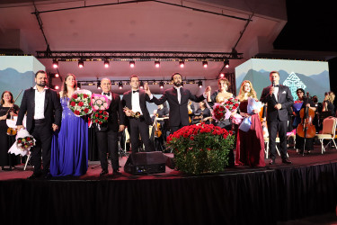 XV Qəbələ Beynəlxalq Musiqi Festivalı təntənəli şəkildə başa çatıb