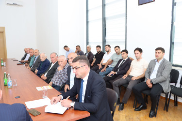 Qəbələdə fermerlər və kənd təsərrüfatı məhsulları istehsalçıları ilə görüş keçirilmişdir.
