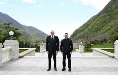 Azərbaycan və Ukrayna prezidentləri mətbuata bəyanatlarla çıxış ediblər