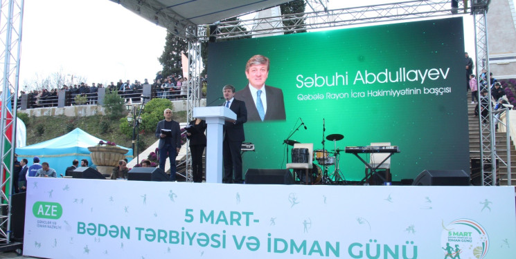 Qəbələ şəhəri tərəfindən “İdman Paytaxtı – 2026”-nın simvolik açarı Qazax şəhərinə təqdim edilib.