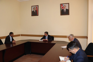 Rayon icra hakimiyyətində növbəti vətəndaşların qəbulu keçirilib