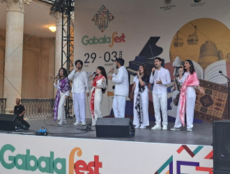 "QəbələFest" çərçivəsində rəngarəng yarmarka coşğusu səngimək bilmir