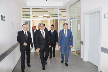 Əmək və əhalinin sosial müdafiəsi naziri Anar Əliyev Qəbələ rayonunda vətəndaşları qəbul edib