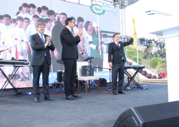 Qəbələ şəhəri tərəfindən “İdman Paytaxtı – 2026”-nın simvolik açarı Qazax şəhərinə təqdim edilib.