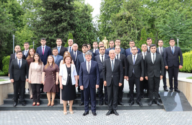 Qəbələ rayonunda dövlət qulluqçularının peşə bayramı qeyd olunub