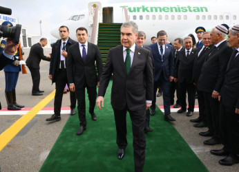 Türkmənistan Xalq Məsləhətinin Sədri Azərbaycana səfərə gəlib