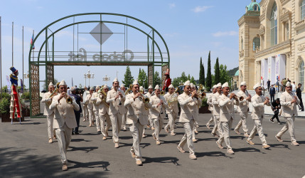 Qəbələdə "GabalaFest" çərçivəsində yarmarkanın rəsmi açılışı olub.