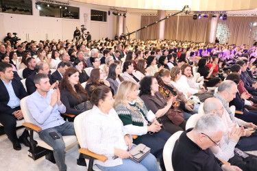 “Qış nağılı” festivalında “Bakı-Neapol: musiqi körpüsü” kamera axşamı keçirilib