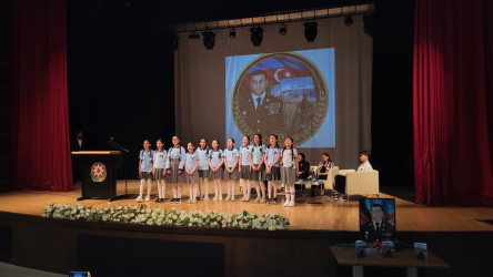 Vətən Müharibəsi Qəhrəmanı polkovnik-leytenant Əfqan Abdurrahmanovun 50 illik yubileyinə həsr olunmuş “Bu ömrü bir nağıl bil” kitabının təqdimat mərasimi keçirilib.