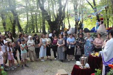 "QəbələFest" çərçivəsində tanınmış mütəxəssis Aysel Ağayeva ilə görüş və imza saatı keçirilib
